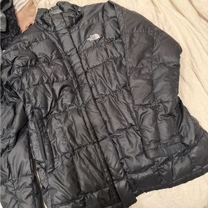 The North Face Women's Black Quilted Puffer Jacket